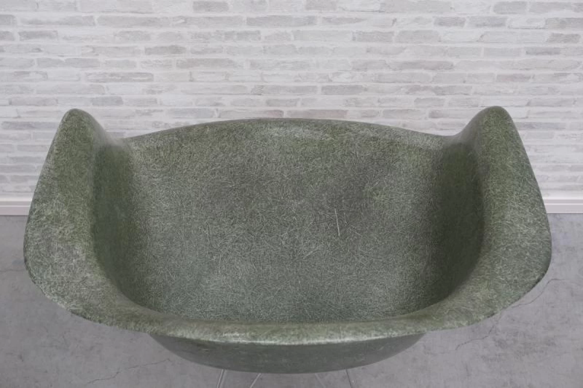 ハーマンミラー イームズ シェルアームチェア〔ワイヤー脚、グリーン〕