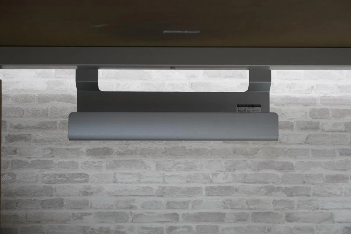 オカムラ プロセルバ 1616L型デスク〔2枚戸引違タイプ､T字脚､天板ブラウン/本体シルバー〕