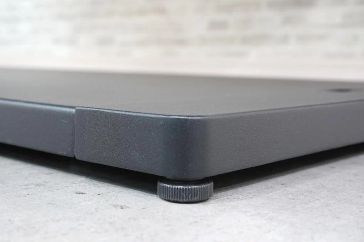 コクヨ リージョン 円テーブル+1890テーブル2台セット〔円テーブル:グレー天板､テーブル:ナチュラル天板〕