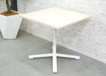 コクヨ ビエナ 角テーブル〔W750､ホワイト脚､ホワイトナチュラル天板〕