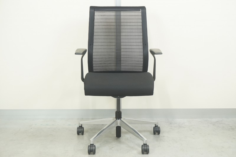 Steelcase Thinkチェア THK-23101 | hartwellspremium.com