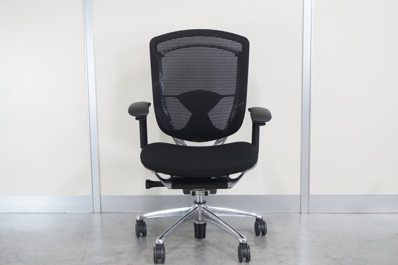 オカムラ コンテッサ OAチェア CM31BB アームパーツ新品交換済 椅子