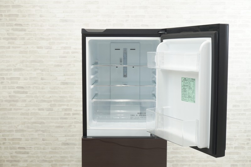 36名古屋市等送料無料☆AQUA 冷凍冷蔵庫 AQR-16H(W) 18年製 - 冷蔵庫 